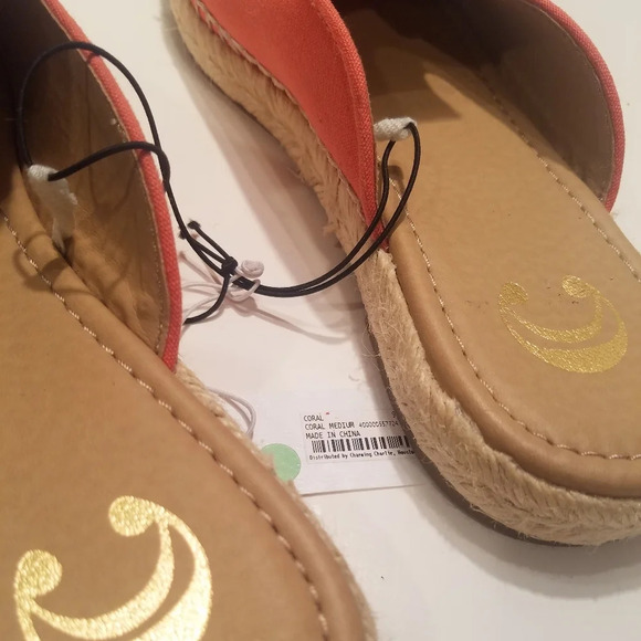 NWT Charlie coral medium  SZ.9 women's Espadrille sandals - Picture 5 of 7
